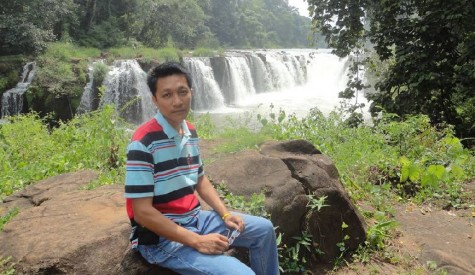นพดล สังข์ทอง